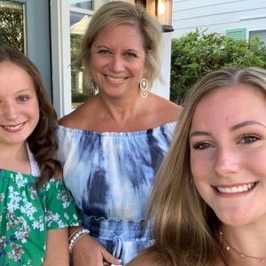 Meet your Posher, Heidi